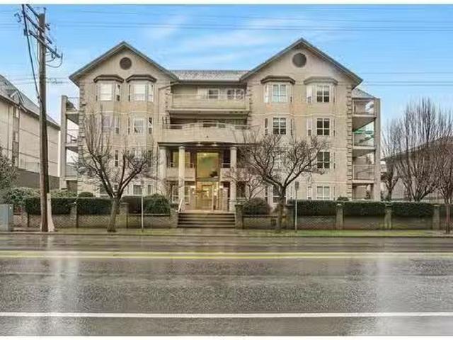 303 46693 Yale RoadChilliwack Proper East, Chilliwack, BC, V2P.