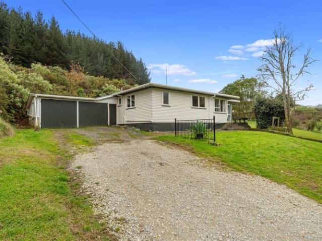 303 Cogswell Road, Raglan, Waikato