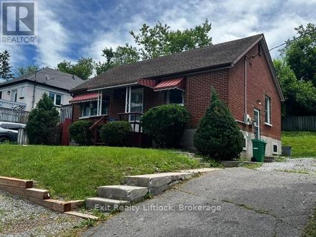 303 Caddy Street, Peterborough Ashburnham Ward 4, ON, K9H 1M2 house for lease | Listing ID X13444 | Royal LePage