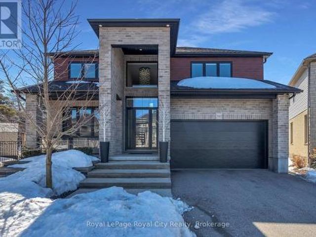 303 Gosling Gardens, Guelph Clairfields/Hanlon Business Park, ON, N1L 0M1 Luxury House for sale | Listing ID X12018 | Royal LePage Carriage Trade Luxury Properties