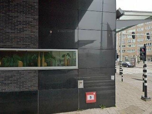 303 m2 office space for rent in Amsterdam Bos & Lommer