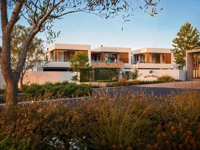 303 m² Land available in Langebaan Central