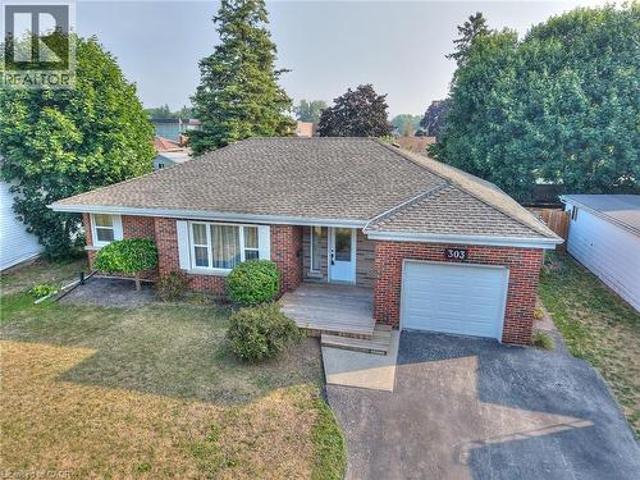 303 Park Avenue W, Dunnville, ON, N1A 1M7 house for sale | Listing ID 40847 | Royal LePage