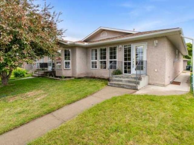 303A Centre Street North, Sundre, AB, T0M 1X0 house for sale | Listing ID A2320 | Royal LePage