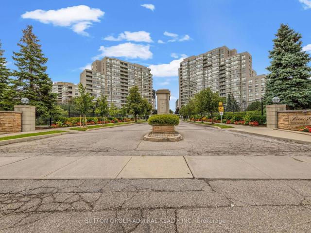304 11 Townsgate Drive, Thornhill | Sold, N12522 | Condos. Ca