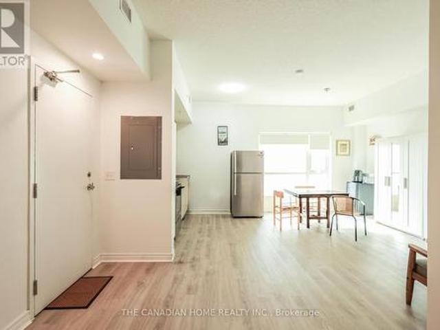 304 160 King Street N, Waterloo, ON, N2J 2Y2 condo for sale | Listing ID X12901 | Royal LePage