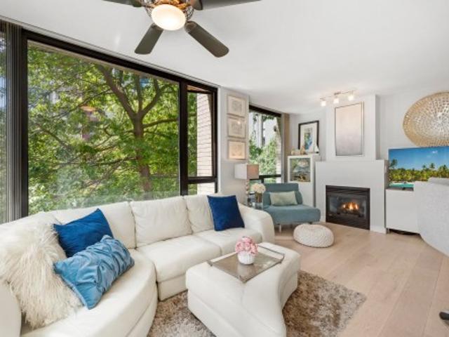 304 1 Burnaby Street, Vancouver, BC, V6E 4R7 Single Family Property For Sale | Listing ID R3149 | Royal LePage
