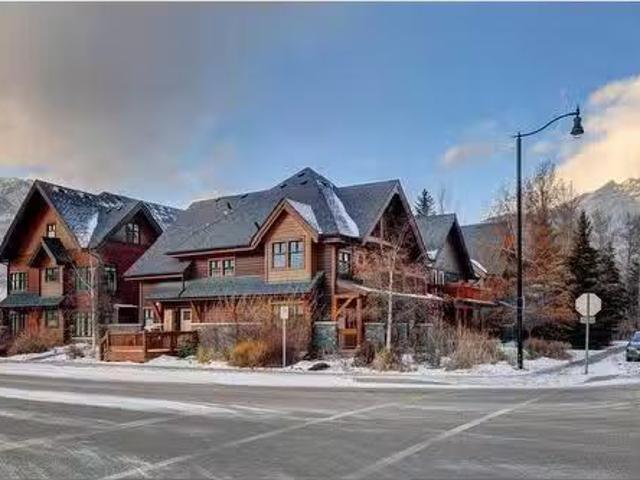304 201 Muskrat Street, Banff, AB, T1L 1H1 condo for sale L.