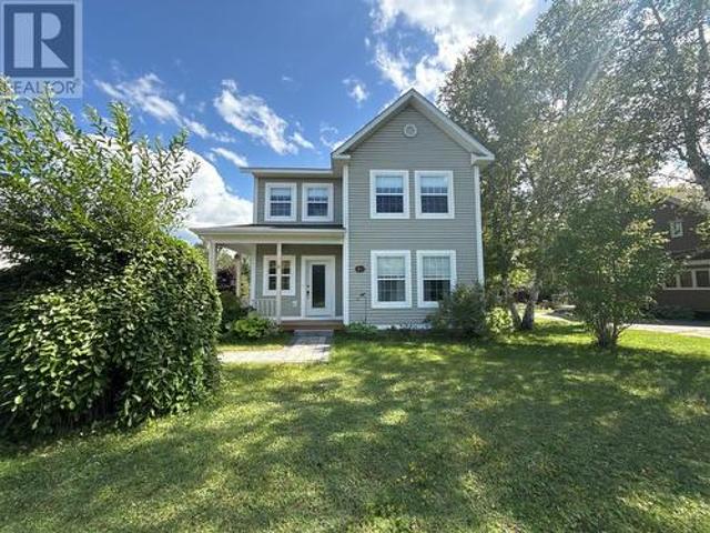 304 Grenfell Heights, Grand Falls Windsor, NL, A2A 2J2 house for sale | Listing ID 1302 | Royal LePage