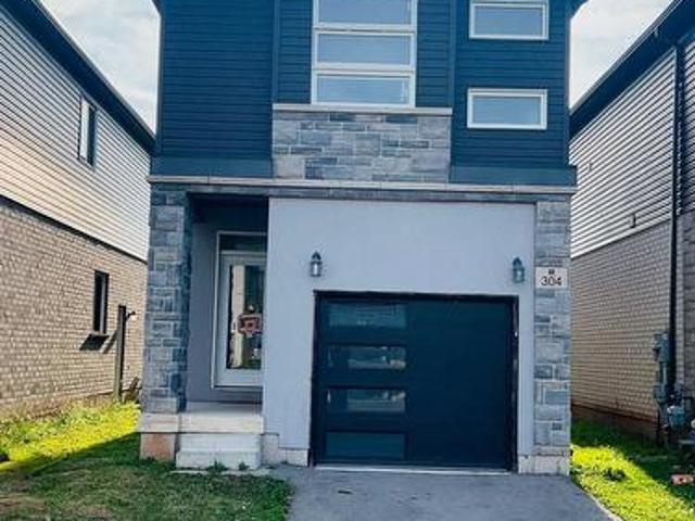 304 Louise Street, Welland, ON, L3B 0H8 house for sale | Listing ID X13687 | Royal LePage