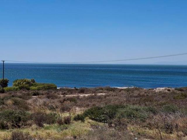 304 m² Land available in St Helena Views