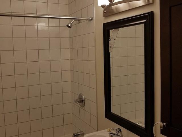 304 Stradbrook Studio Apartment for Rent at 304 Stradbrook Ave, Winnipeg, MB R3L 0J6 River Osborne