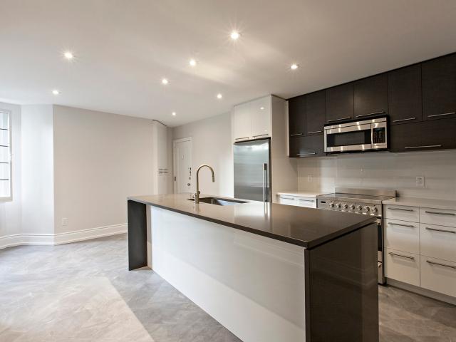 3055 Sherbrooke West Chequers Court 3055 Sherbrooke West Chequers Court 2 Bedrooms Apartment for Rent