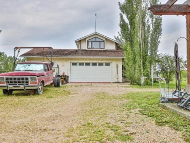3050 50 Rge Rd 244A, Rural Leduc County, AB, T4X 0P4 house for sale | Listing ID E4497 | Royal LePage