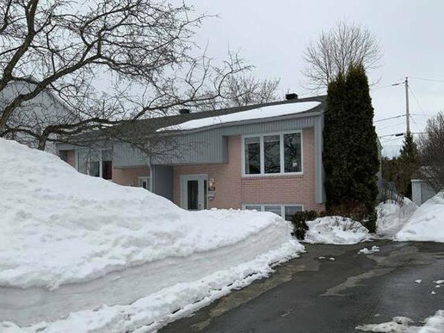 305 000 Jumelé à vendre à Lebourgneuf