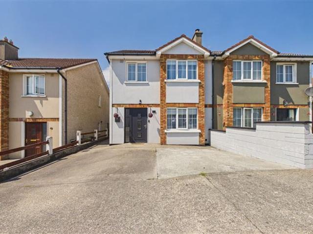 Sale Agreed | 43 The Crescent, Fairfield Park, Waterford City, Co. Waterford DNG Reid & Coppinger 5004 MyHome. Ie Residential