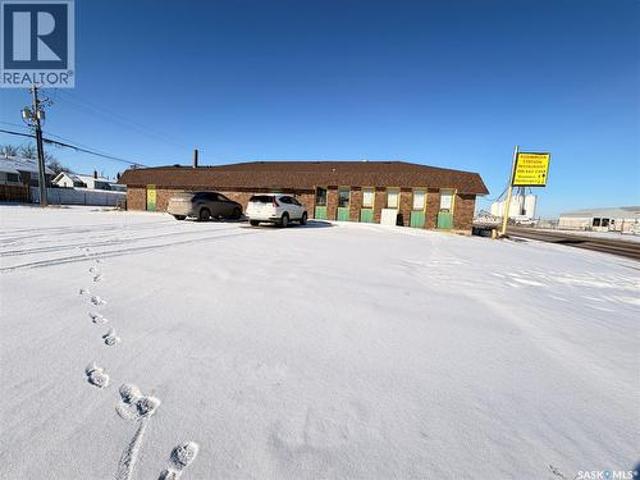 305 1St Avenue W, Assiniboia, SK, S0H 0B0 commercial for sale | Listing ID SK029488 | Royal LePage