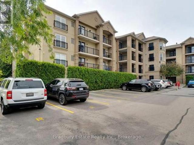 305 2045 Appleby Line, Burlington Uptown, ON, L7L 7G9 condo for sale | Listing ID W13411 | Royal LePage