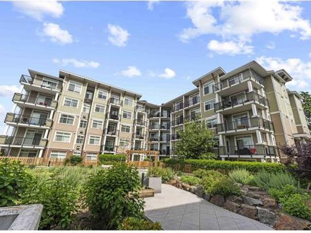 305 20 Eastleigh Crescent, Langley, BC, V3A 0M4 Single Family Property For Sale | Listing ID R3142 | Royal LePage