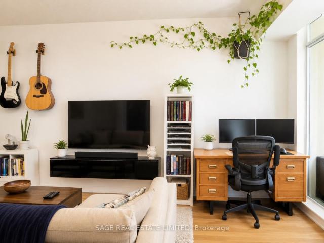 305 21 Grand Magazine Street, Toronto | Leased, C13585 | Condos. Ca