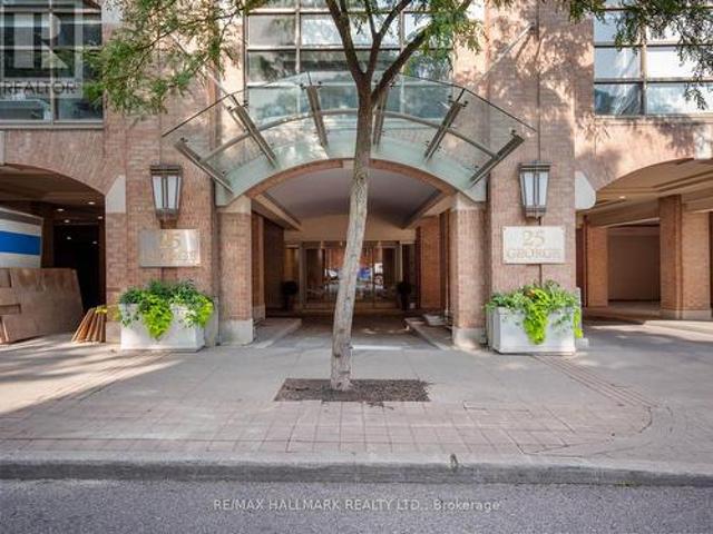305 25 George Street, Toronto, ON, M5A 4L8 condo for sale | Listing ID C13599 | Royal LePage