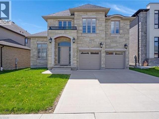 305 Blair Creek Drive, Kitchener, ON, N2P 0G4 house for sale | Listing ID 40840 | Royal LePage