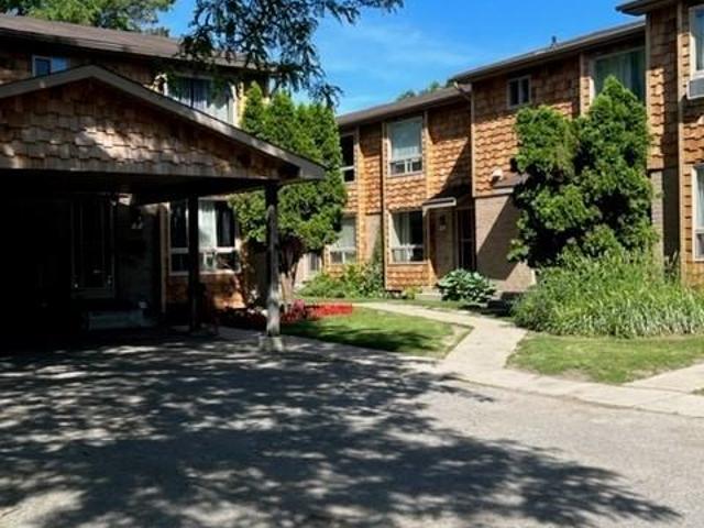 305 Briarhill 3 Bedroom Home for Rent at 305 Briarhill Ave, London, ON N5Y 4V7 Huron Heights