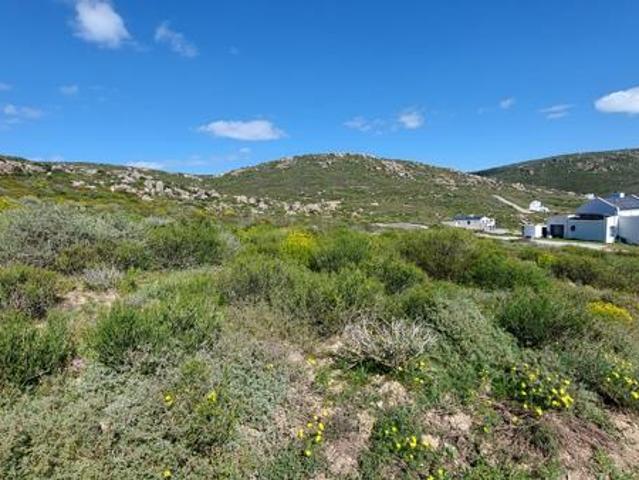 305 m² Land available in St Helena Views