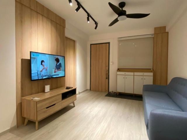 305 Serangoon Avenue 2 HDB Apartment For Sale, $550,000, 2 Bed 1 Bath 645 sqft $853.00 psf