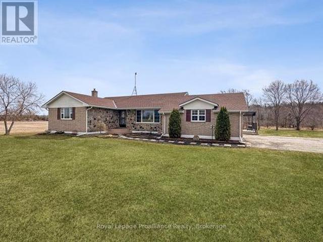 305 Valley Road, Prince Edward County Ameliasburg Ward, ON, K0K 1A0 house for sale | Listing ID X13455 | Royal LePage