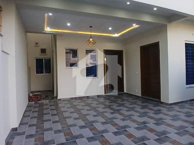 30*60 7 Marla Brand New House For Rent G13 ISlamabad