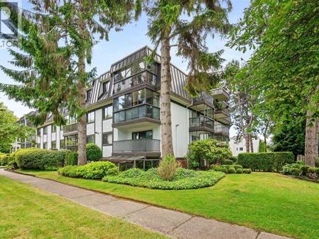 306 1 Hilda St, Victoria, BC, V8V 4T2 Single Family Property For Sale | Listing ID 1042 | Royal LePage