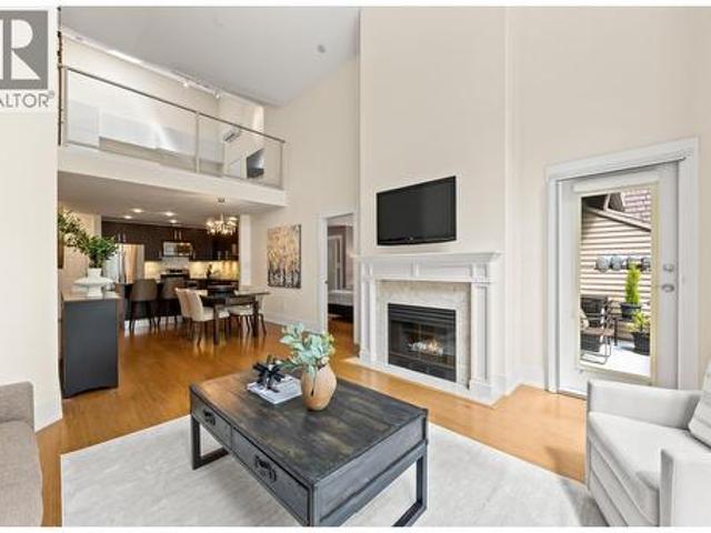 306 1 Strathaven Drive, North Vancouver, BC, V7H 2Z6 Single Family Property For Sale | Listing ID R3136 | Royal LePage