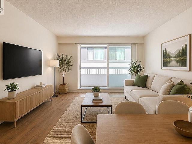 306 2450 Cornwall Avenue Vancouver, British Columbia