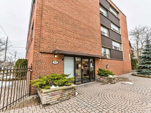 325 Sammon Ave, East York, ON | Condos. Ca