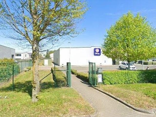 250 m2 warehouse for rent in Jabbeke