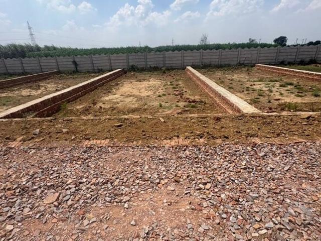 306 Sq.Yd. Plot in Sector 10 Pune Listing ID: #10266