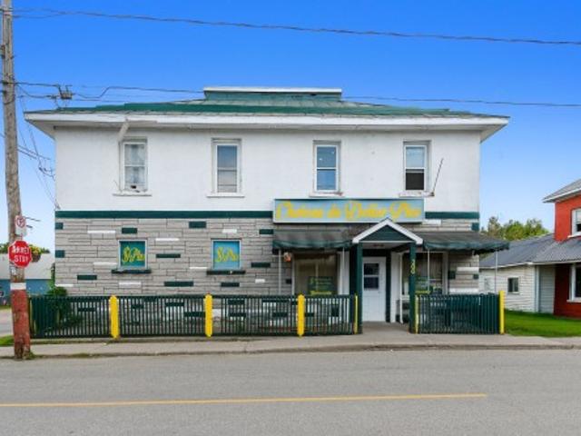 306 Rue Main, Shawville, QC, J0X 2Y0 commercial for sale | Listing ID 24436 | Royal LePage