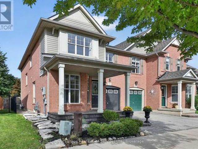 3071 Rotary Way E, Burlington Alton, ON, L7M 0A3 house for sale | Listing ID W13718 | Royal LePage