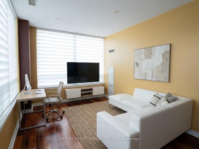 307 3 Hurontario Street, Mississauga | For Sale @ $548,900 | Condos. Ca