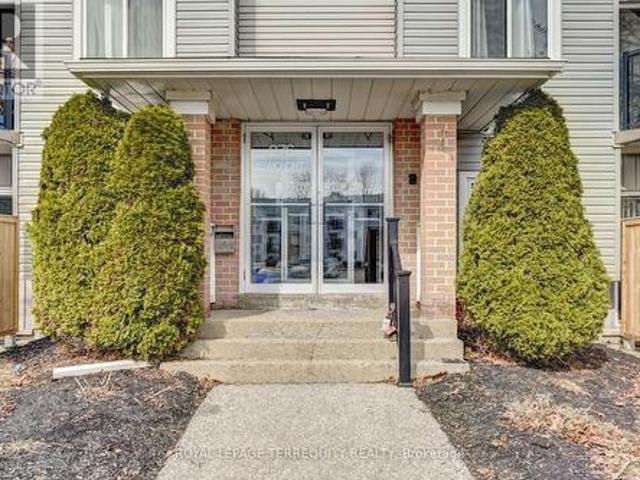 307 276 Eiwo Court, Waterloo, ON, N2K 3M6 lease for lease | Listing ID X13657 | Royal LePage