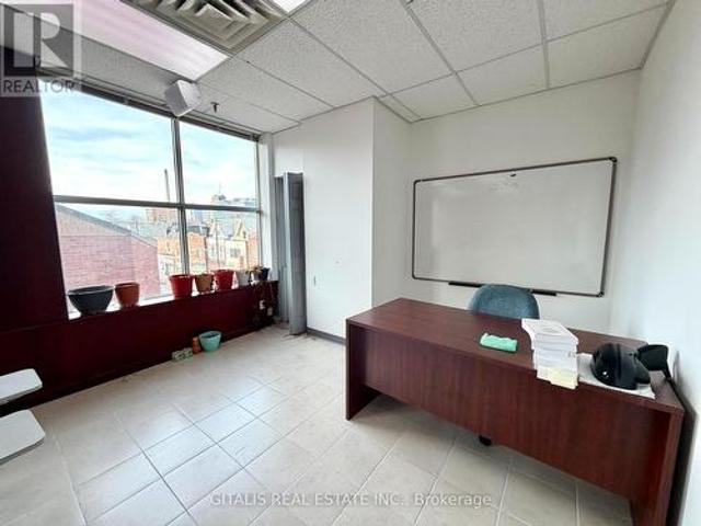 307 280 Spadina Avenue, Toronto, ON, M5T 0A1 commercial for lease | Listing ID C12651 | Royal LePage