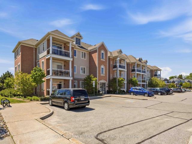 307 52 Harvey Johnston Way, Whitby | For Sale @ $399,900 | Condos. Ca