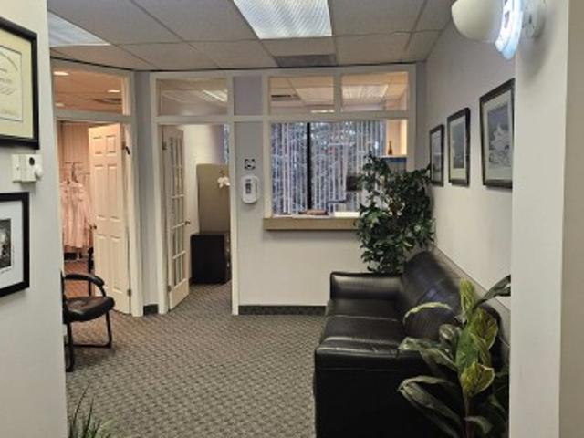307 712 Davis Drive, Newmarket, ON, L3Y 8C3 commercial for lease | Listing ID N13555 | Royal LePage