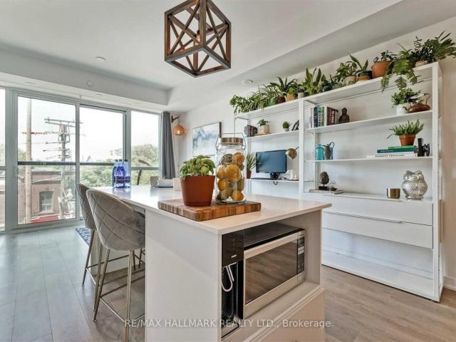 307 899 Queen Street E, Toronto | 1+1Beds/1Bath, Condo, $2,500/mo | Condos. Ca