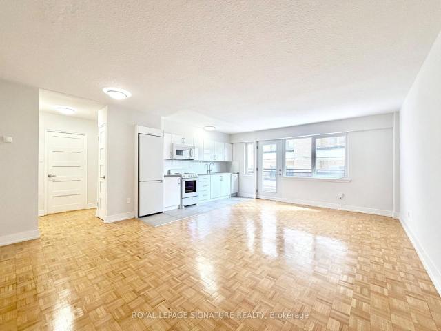 307 95 Lawton Boulevard, Toronto | StudioBeds/1Bath, Condo, $2,250/mo | Condos. Ca