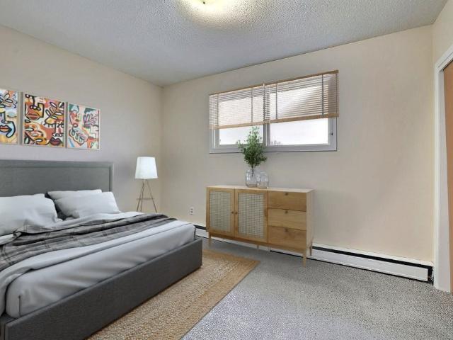 307 Broad St N 2 Bedroom Apartment for Rent at 307 Broad St N, Regina, SK S4R 2X8 Northeast Regina