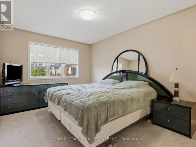3086 STORNOWAY CIRCLE