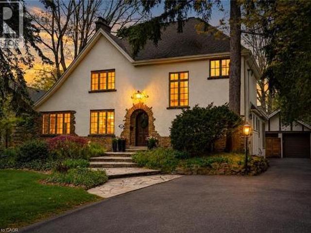 3081 Balmoral Avenue, Burlington, ON, L7N 1E5 house for sale | Listing ID 40829 | Royal LePage