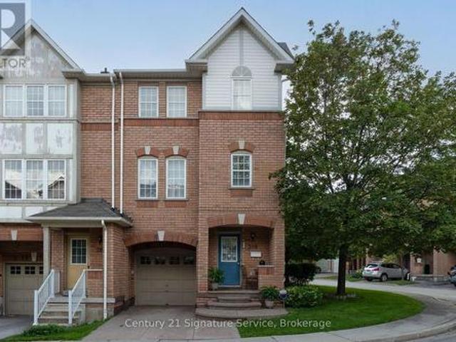 308 3 Breakwater Court, Mississauga, ON, L5B 4P1 townhouse for sale | Listing ID W13706 | Royal LePage